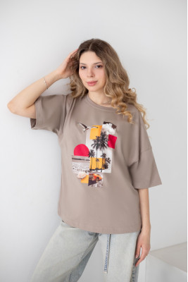 Футболка жіноча